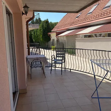Abigel Apartmanhaz דירה