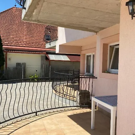 Abigel Apartmanhaz דירה