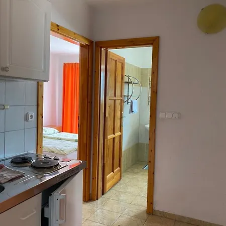 Abigel Apartmanhaz Апартаменты Балатонфюред