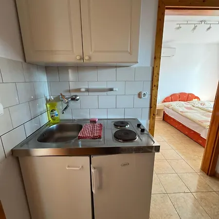 Abigel Apartmanhaz Lägenhet Balatonfüred