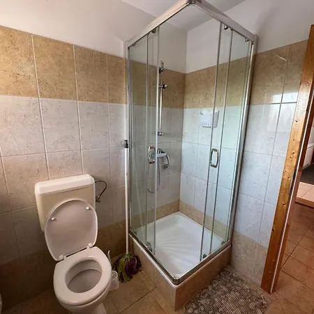 Lejlighed Abigel Apartmanhaz *