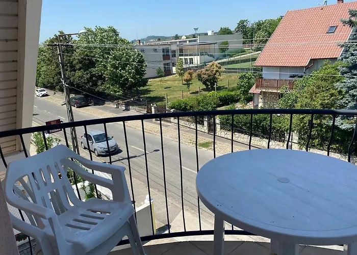 Abigel Apartmanhaz Lägenhet *