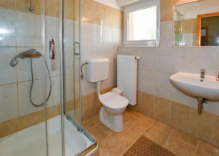 Abigel Apartmanhaz *